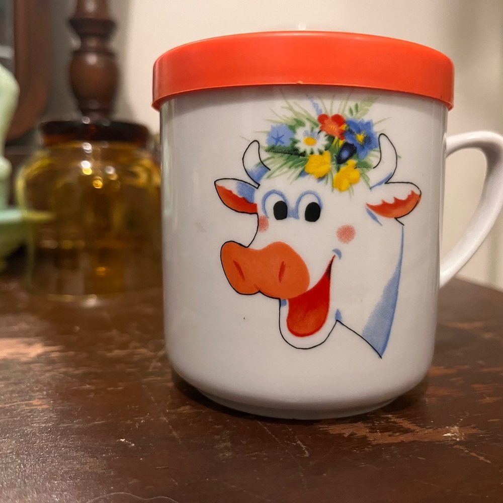 Kinder Lada Mug ( Yugoslavia)